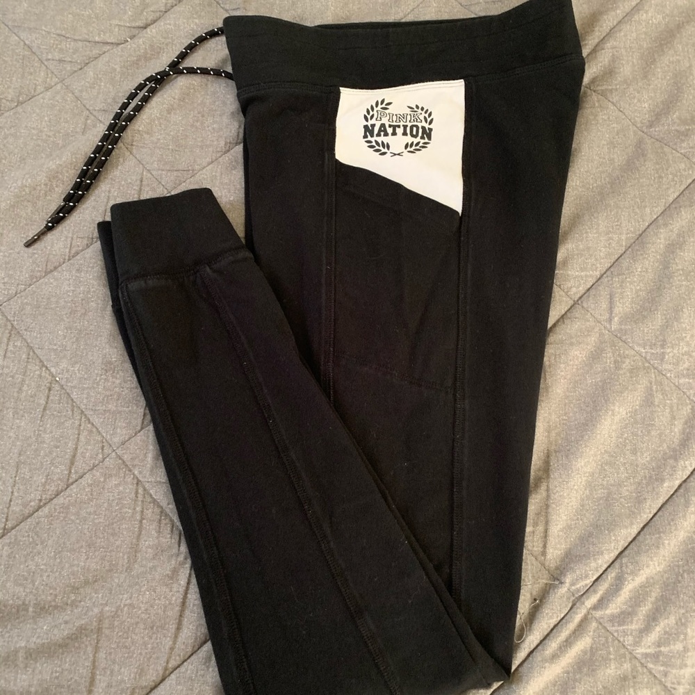 Pink // VS Leggings with pockets